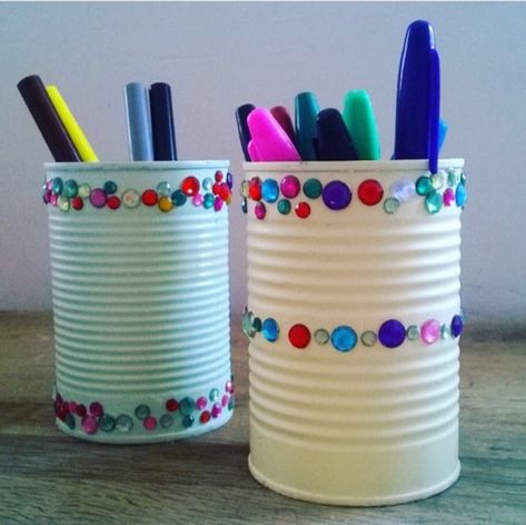 Earth Day Diy, Diy Recycled Crafts, Recycle Crafts Diy, Moms Day, Pretty Crafts, Vbs 2024, Recycle Bin, Tin Can Crafts, Upcycling Projects