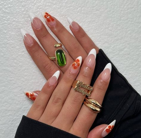 Orange Flower French Tip Nails, Orange Nail Art Summer, Nails French With Flowers, Orange Flowers Nails, Blooming Gel French Tip, Orange Nails French Tip, Blooming Flower Nails, Nail Inspo Summer 2024, French Nails Flower