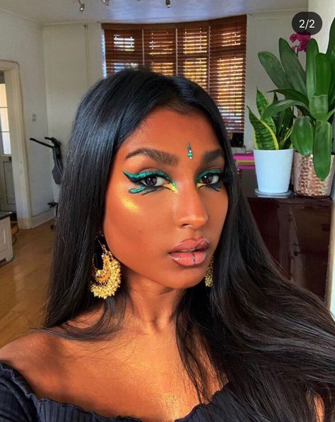 Jasmine Inspired Makeup, Princess Jasmine Makeup, Jasmine Makeup, Cleopatra Makeup, Egyptian Makeup, Bollywood Makeup, Clean Girl Makeup, Makeup Contour, Carnival Makeup