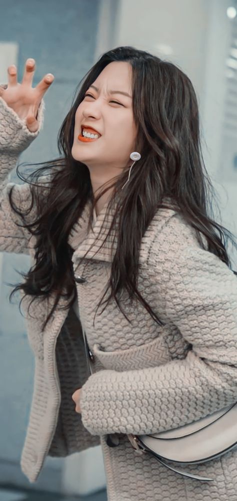 Moon Ga Young, Friendship Photoshoot, Actress Wallpaper, Beauty Wallpaper, Lockscreen Wallpaper, Korean Drama Best, Korean Actresses, Kdrama Actors, Korean Celebrities