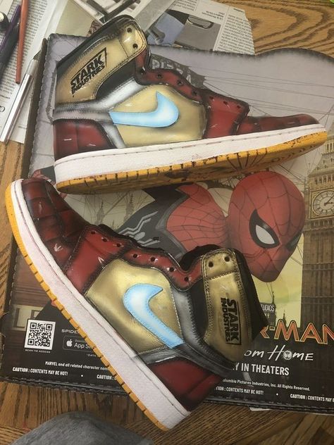 High Top Nike Air Force, Shoes For Guys, Custom Jordan 1, Best Sandals For Men, Custom Jordan, Marvel Shoes, Marvel Jewelry, Marvel Fashion, Custom Jordans