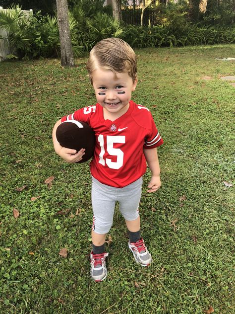 Toddler football player costume Ref And Football Player Costume, Kids Football Costume, Football Halloween Costume Family, Toddler Boy Halloween Costume Ideas, Football Player Costume Toddler Boy, Edgy Haircuts For Women, Football Player Halloween Costume, Football Player Halloween, Football Player Costume