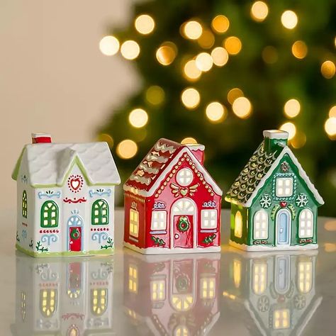 Painting Ceramic Christmas Houses, Ceramic Christmas Village Houses, Ceramic Christmas Houses Painted, Anthropologie Christmas Houses, Painted Wooden Christmas Houses, Christmas House Ceramic, Pottery Gingerbread House, Painted Christmas Houses, Diy Christmas Houses Village