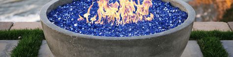 Diy Tabletop Fire Pit, Diy Tabletop, Tabletop Fire Pit, Tabletop Firepit, Cool Fire Pits, Concrete Fire Pits, Fire Pit Bowl, Fire Pit Designs, Diy Fire Pit