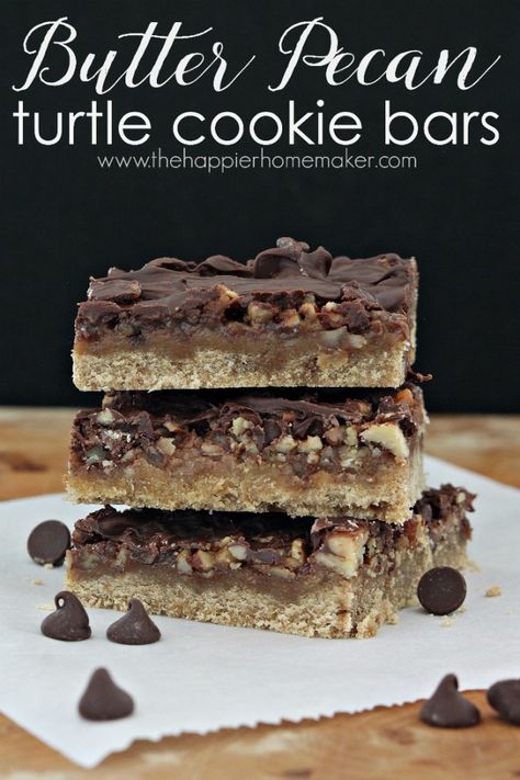 Turtle Cookie Bars, Turtle Bars, Pecan Turtles, Turtle Cookies, Dirt Cake, Dessert Cookbooks, Easy To Make Desserts, Pecan Recipes, Crinkle Cookies