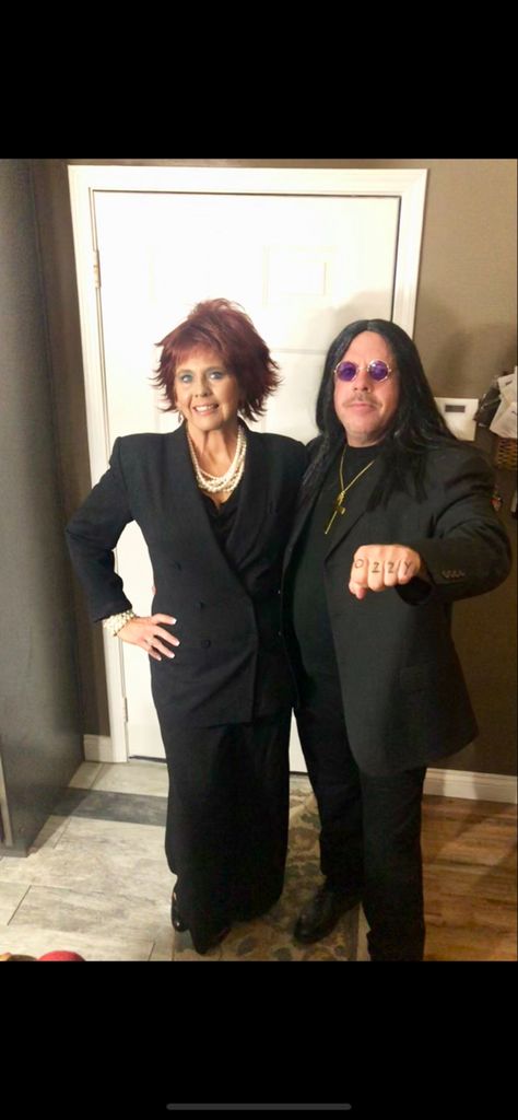 Ozzy Osbourne Costume Halloween, Sharon Osbourne Costume, Ozzy And Sharon Costume, Ozzy Osbourne Costume, Ozzy And Sharon Osbourne, Ozzy And Sharon, Sharon Osbourne, Couples Costume, Halloween Inspo