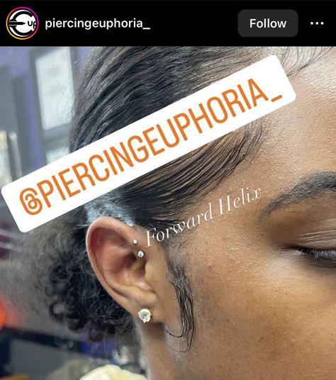 Forward Helix Piercing Black Women, Double Forward Helix Piercing Ideas, Helix Piercing Black, Forward Helix Piercing Ideas, Double Forward Helix Piercing, Double Helix Piercing, Ear Ringing, Forward Helix Piercing, Jewelry Piercing