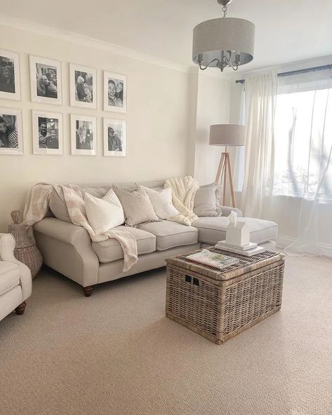 All White Farrow And Ball, Farrow And Ball Wimborne White, Hall Paint Colors, Hallway Colour Schemes, Farrow And Ball Bedroom, Farrow And Ball Living Room, White Paint Color, Light Gray Sofas, Wimborne White