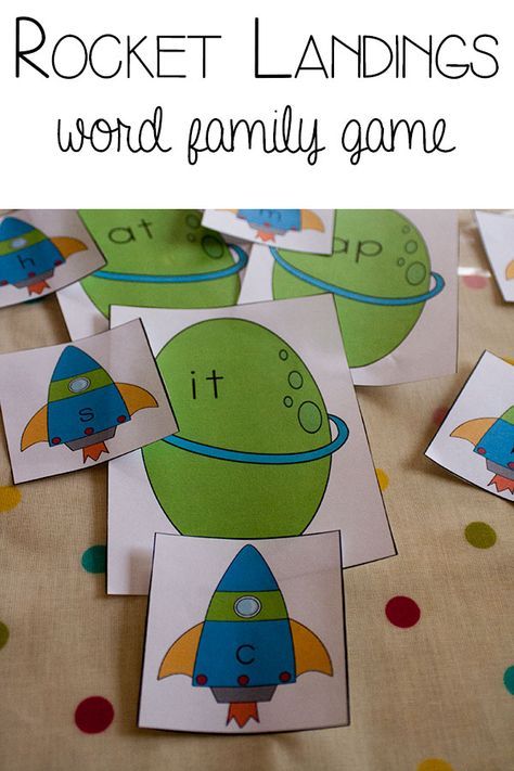 Rocket Landings word family game for blending beginning sounds and common endings - FREE Printable Teaching Board, Elementary Learning, Literacy Games, Space Activities, English Games, Arts Ideas, Word Family, Science Ideas, Beginning Sounds