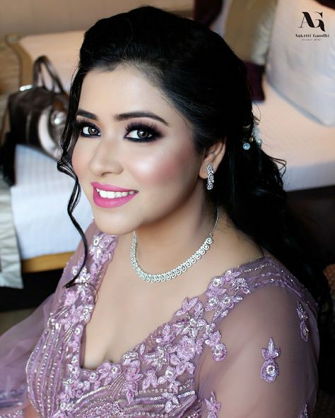 Upasana's lavender luster #makeuplook #indianbride #beauty Lavender Colour Gown, Gown Makeup Look, Lavender Makeup Looks, Makeup Looks Indian, Gown Makeup, Lavender Lehenga, Lavender Makeup, Lavender Colour, Engagement Look