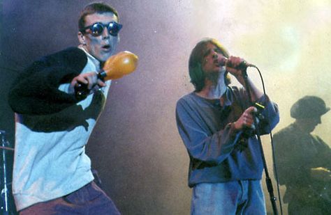 Happy Mondays - the way I remember them.. Acid House Rave, Punk House, Happy Mondays, Steet Style, Legendary Pictures, Acid House, Social Circle, Soul Funk, British Invasion