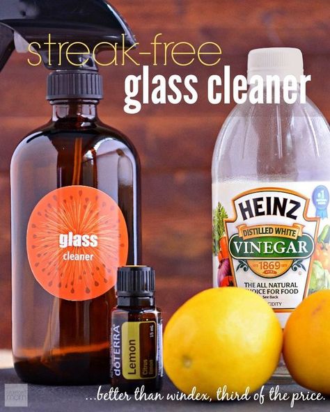 Homemade Glass Cleaner, Vinegar Cleaner, Deep Cleaning Tips, Homemade Cleaning Products, Natural Cleaners, Bathroom Cleaner, Cleaning Recipes, Diy Cleaners, Cleaners Homemade