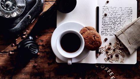 #coffee #cookies #cup #notebook #Food. Read more: https://wallpapershd.info/wallpaper-coffee-cookies-cup-notebook-1615102083.html Check more at https://wallpapershd.info/wallpaper-coffee-cookies-cup-notebook-1615102083.html Coffee Rain Aesthetic, Mac Wallpaper Desktop, Coffee Wallpaper Iphone, Globe Wallpaper, Desktop Wallpaper Black, Wallpaper Coffee, Rain And Coffee, Coffee Study, Cute Coffee Shop