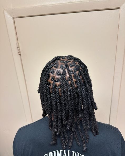 The growth is undeniable! Know your hair and give it what it wants, Comeadore Styles 💖😮‍💨 Service: Two-strand twists Limited appointments reminding. Booking link in bio🤝🏾 #comeadorestyles #locs #locstyles #twostrandtwist #twostrandtwistlocs #explore #explorepage #miami #locjourney #hairgrowth #haircare #haircareroutine Two Strand Loc Twist, Side Part Two Strand Twist Locs, 4strand Twist Dreads, 2 Strain Twist Locs, Comb Coils Vs Two Strand Twist Locs, Two Strand Twist Locs, 2 Strand Twist Locs Style, Matured Two Strand Twist Locs, Two Strand Twist Hairstyles