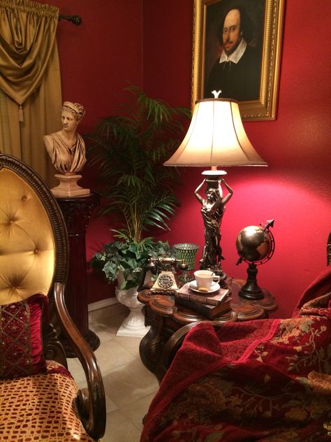 Victorian Library Victorian Library, Victorian Women, Cubbies, Victorian Homes, Home Decor, Home Décor