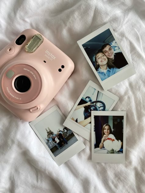 Instax Aesthetic, Mini 11 Instant Camera, Instax Mini Ideas, Fujifilm Instax Mini 11, Instax Mini 11, Instax Mini Camera, Instax Mini 9, Pink Camera, Instax Film