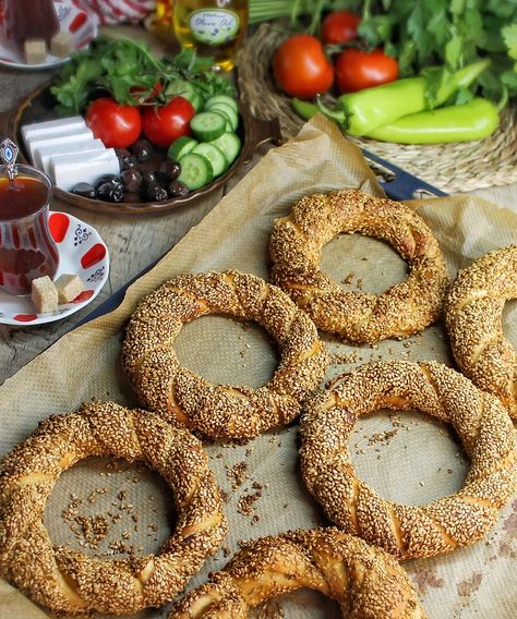 Turkish Simit Bread - Sibel's Recipe - Vegan Food & Lifestyle Blog Simit Bread, Turkish Simit, Simit Recipe, White Cheese, Turkish Tea, Street Foods, Toasted Sesame Seeds, Delicious Bread, Food Lifestyle