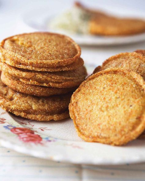 Cornmeal Griddle Cakes Hoecake Recipe, Cornmeal Cakes, Cornmeal Recipes, Vegetable Fritters, Griddle Cakes, Southern Breakfast, Blackstone Recipes, Gf Breakfast, Corn Dishes