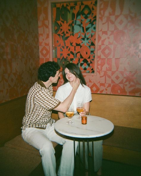 A bar session shot on film and digital is my signature and I love that. Bar + restaurant sessions forever. Couple At Bar, Restaurant Portrait, Couple In Restaurant, Bar Engagement Shoot, Bar Photoshoot, Cinematic Couple, Couple Eating, Bar Pics, Bar Photos