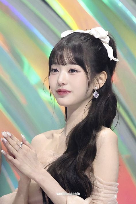 Wonyoung Side Profile, Wonyoung Hairstyle, Wonyoung Hair, High Bun, Wispy Bangs, Hairstyles Ideas, Korean Hairstyle, Bun Hairstyles, Princess Dress