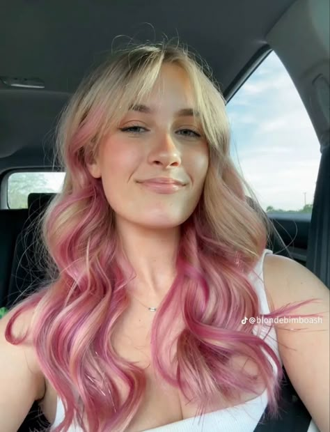 Colored Blonde Hair Ideas, Blonde To Pink Balayage, Ash Blonde And Pink Hair, Pink Tips On Blonde Hair, Platinum Hair With Pink Highlights, Hair Colour Ideas Pink, Blonde Hair Rainbow Highlights, Blonde Balayage With Pink Highlights, Blonde And Coloured Hair