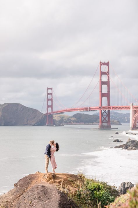 Engagement Photo Shoot Poses, Pre Wedding Photoshoot Theme, San Francisco Pictures, San Francisco Beach, San Francisco Engagement Photos, Urban Engagement Photos, San Francisco Photos, Sf Wedding, San Francisco Engagement