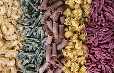 How To Store Dry Pasta Long Term: Complete Guide How To Store Cooked Pasta, Storing Pasta Long Term, How To Dry And Store Homemade Pasta, How To Reheat Pasta, How To Store Food Long Term, Food Grade Buckets, Semolina Pasta, Quinoa Pasta, Corn Pasta