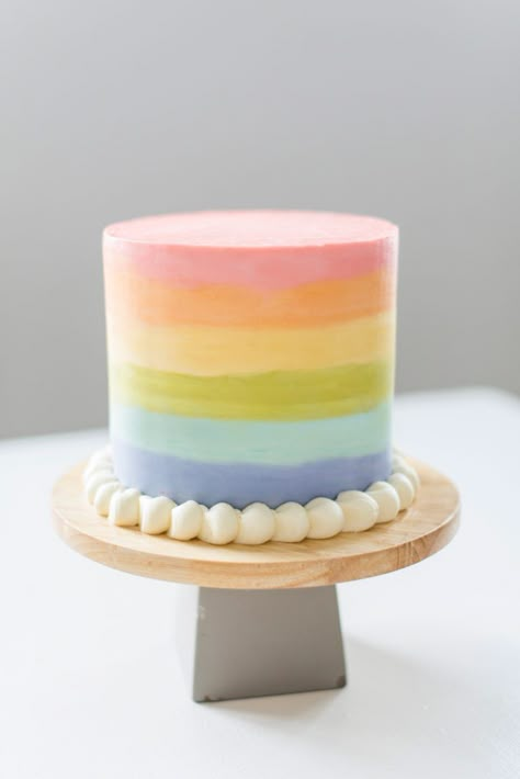 Cake by Courtney: St. Patrick's Day Green Velvet Rainbow Cake Green Velvet Cake, St Patricks Day Cakes, Rainbow Cake Recipe, Cake By Courtney, Pastel Rainbow Cake, Cakes To Make, Rainbow Birthday Cake, Slow Cooker Desserts, Rainbow Birthday Party