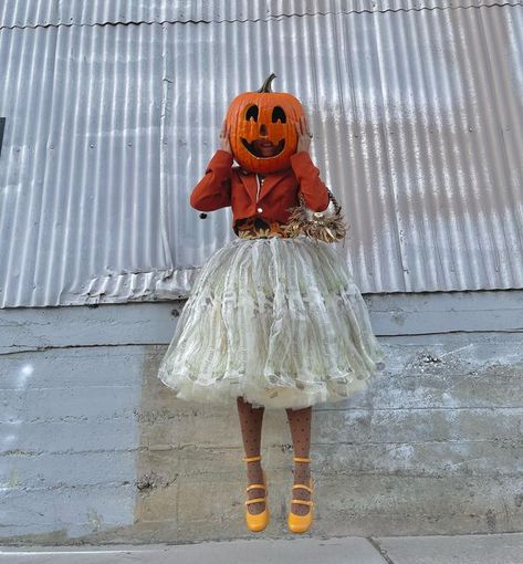 Pumpkin Clown Costume, Pumpkin Ghost Costume, Cute Pumpkin Costume For Women, Pumpkin Queen Costume, Witchy Halloween Costumes, Pumpkin Head Costume, Adult Pumpkin Costume, Dress Up Trunk, Surrealist Photography