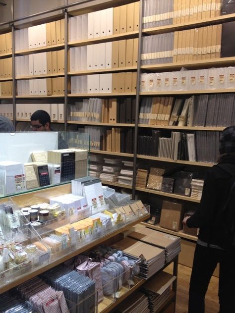 Muji Store Aesthetic, Muji Stationary, Muji Store, Organizational Skills, Stationary Store, Stationary Shop, Stationary Supplies, Study Stationery, School Organization Notes