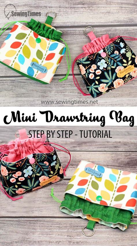 DIY Mini Drawstring Bag | How to make a Cosmetic Pouch [sewingtimes] Diy Mini Bag, Quick Sewing Gifts, Mini Drawstring Bag, Drawstring Bag Diy, Purse Sewing Patterns, Making Bags, Sewing Machine Projects, Pouch Diy, Bag Pattern Free