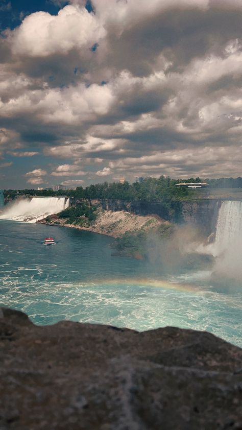 Niagra Falls Canada Things To Do, Niagara Falls Canada Aesthetic, Niagra Falls Ontario Canada Itinerary, Niagra Falls Ontario Canada, Canada Travel Toronto Niagara Falls, Nigra Falls Canada, Niagara Falls Pictures, Canada Aesthetic, Niagara Falls Usa Side