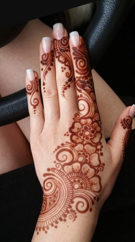 henna henna designs henna tattoo henna tattoos henna design henna tattoo designs hennas henna hand henna tattoo design Mehndi Designs Finger, Tato Henna, Finger Henna Designs, Henna Tattoo Designs Hand, Henna Art Designs, Simple Henna Tattoo, Beginner Henna Designs, Mehndi Designs For Kids, Simple Mehndi Designs Fingers