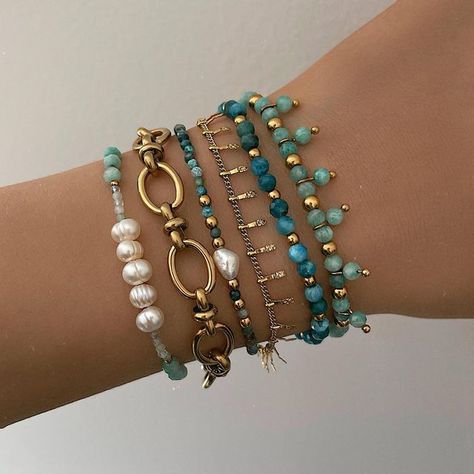 BOHOMOON on Instagram: "New in items!! All included in everything £10 sale!" Stone Bracelet Ideas, Bead Bracelet Stack, Seed Bead Bracelets Tutorials, Multistrand Bracelet, Beaded Charm Bracelet, Beads Craft Jewelry, Pretty Jewelry Necklaces, Amazonite Bracelet, Trending Bracelets