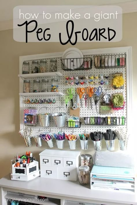 Peg Board Ideas, Pegboard Craft Room, Craft Room Makeover, Craft Organization Diy, Home Craft Room, Craft Room Organization Diy, Pegboard Ideas, Craft Room Organizing, Home Office Craft Room