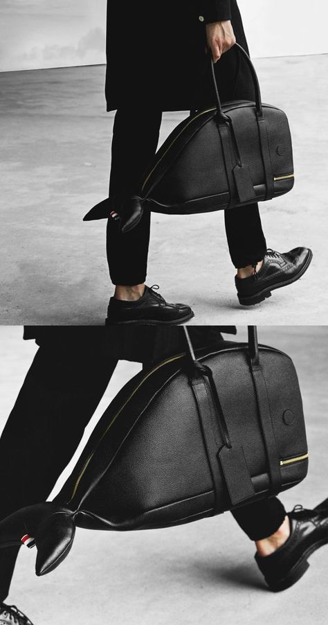 Man In Black, Unique Bags, Leather Projects, Cute Bags, Winter Accessories, Thom Browne, Diy Bag, Beautiful Bags, Fun Bags