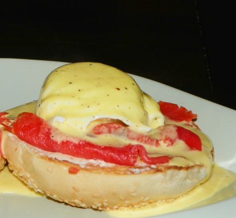 Lox Eggs Benedict For Manbeasts Recipe - Food.com Hollandaise Sauce Recipe, Benedict Recipe, Pesto Eggs, Eggs Benedict Recipe, Creamy Pesto Sauce, Canadian Bacon, Creamy Pesto, Hollandaise Sauce, Poached Eggs