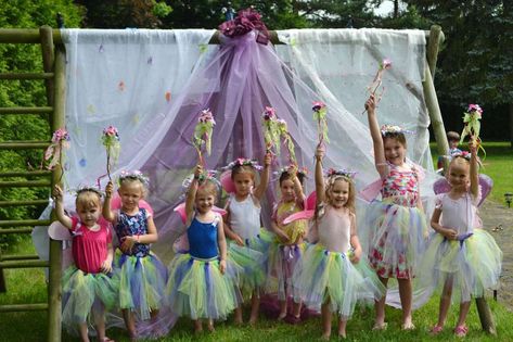 Fairy Garden Tea party | CatchMyParty.com Tea Party Party, Fairy Party Ideas, Tinkerbell Birthday, Fairy Garden Birthday, Fairy Garden Birthday Party, Garden Birthday Party, Fairy Tea Parties, Fairy Garden Party, Fairy Garden Crafts