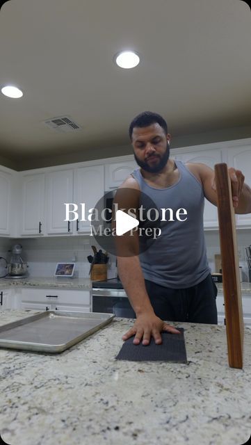 Meal Prep On Blackstone, Meal Prep Blackstone, Jefe Harris Meal Prep, Blackstone Meal Prep, Meal Prep Videos, Griddle Cooking Recipes, Meal Prep Plans, Griddle Cooking, New Things To Try