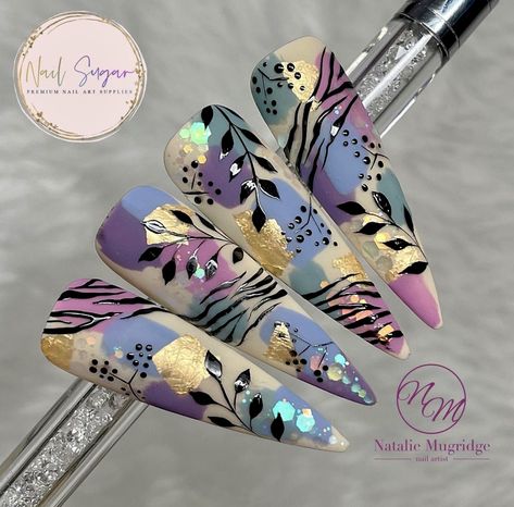 Nail Art Funky, 2023 Beach, Beach Nail Art, Nail Drawing, Abstract Nail Art, Manicure Gel, Nail Art Designs Diy, Nail Art Designs Videos, Beach Nails