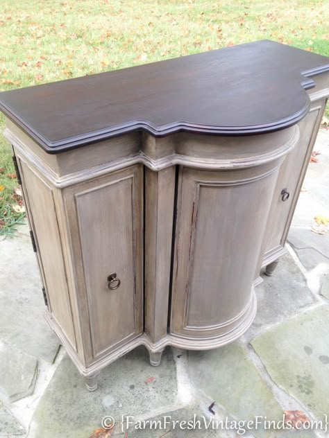 Cream Color Chalk Paint Furniture, Annie Sloan Gray Chalk Paint, Painted Foyer Table, Brown Chalk Paint Furniture Ideas, Cream Chalk Paint Furniture, Brown Chalk Paint Furniture, Annie Sloan Painted Furniture Ideas, Painted Foyer, Cream Bedroom Furniture