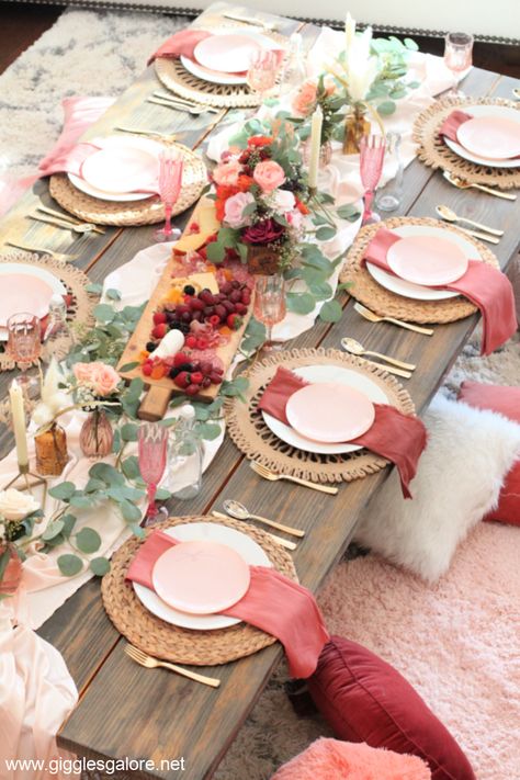 Pink Boho Tablescape, Pink Boho Table Decor, Pink And Gold Tablescape, Pink Boho Birthday, Mardi Gras Dinner Party, Birthday Table Setting, Boho Balloon Garland, Bohemian Table Settings, Faux Flower Centerpiece