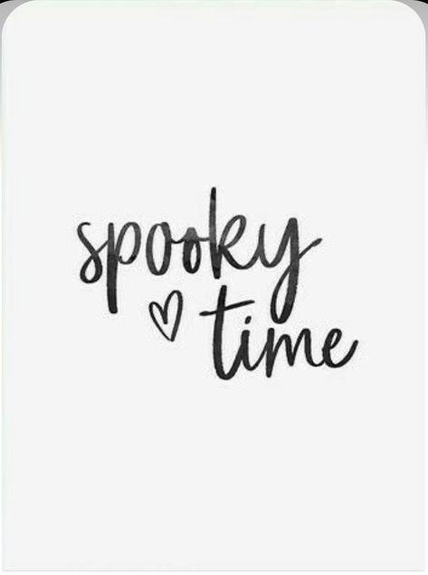 First Day Of Autumn, Halloween Eve, October Halloween, It S My Birthday, Autumn Quotes, Halloween 2, Apple Watch Wallpaper, Halloween Coloring, Halloween Wallpaper