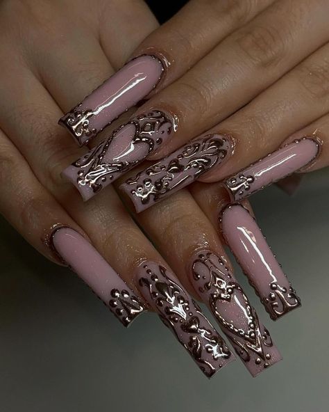 ᴏᴅᴀʟɪꜱ | Pisces season ♓️ Rose gold chrome • • Recreation @setsbyrach 🎀 #chromenails #chromenails😍💅💣 #chromenailart #nailinspo #trendynails… | Instagram Rose Gold Chrome Nails Designs, Frosting Nails, Gold Rose Nails, Pink And Rose Gold Nails, Senior Nails, Pisces Nails Designs, Y2k Chrome Nails, Rose Gold Chrome Nails, Pisces Nails