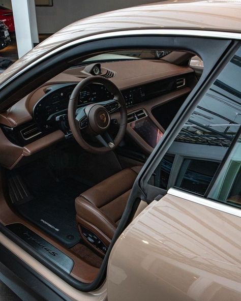 Porsche Cayenne Brown Interior, 2023 Porsche Taycan, Porsche Brown Interior, Brown Porsche Aesthetic, Beige Porsche, Brown Porsche, Porsche Lifestyle, Taycan Porsche, Porsche Interior