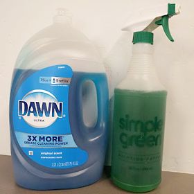 The Best Cleaner for Easyboots: Dawn or Simple Green? Simple Green Cleaner Uses, Simple Green Cleaner, Best Shower Cleaner, Baby Powder Uses, Best Cleaner, Dawn Dish Soap, Old Pickup Trucks, Diy Cleaners, Scrub Brush