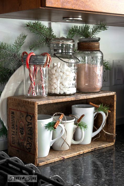 6 Ideas to DIY Away the Winter Blues Kitchen Makeover Projects, Hot Cocoa Station, Diy Kitchen Makeover Ideas, Cocoa Station, Kitchen Makeovers, Apartment Decorating On A Budget, Kitchen Diy Makeover, Gold Christmas Decorations, Christmas Kitchen Decor