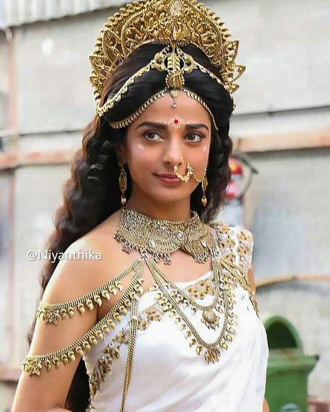 Pooja Sharma As Parvati, Mahakali Serial, Parvati Goddess, Mata Parvati, Actress Edits, Devi Parvati, Lord Durga, Indian Goddess Kali, Pooja Sharma