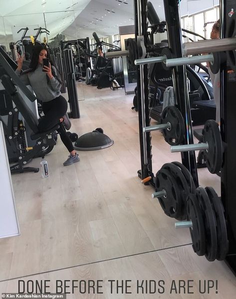 Kardashian Gym Room, Kim Kardashian Gym, Kardashian Gym, Kim Kardashian Home, Eye On The Prize, Kardashian Home, Jenner House, Kim Kardashian Outfits, Kim And Kanye