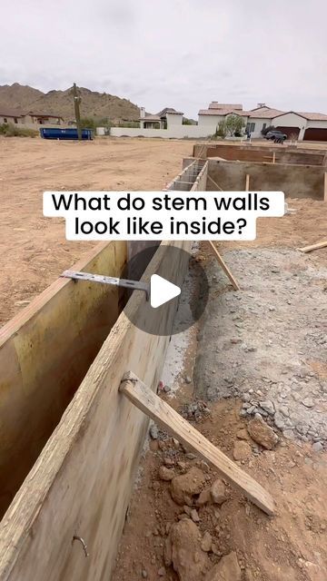 Freestone Built | Owner Builds & Custom Builds on Instagram: "Have you seen the inside of a stem wall? It is a multi-step process, but if you have made it this far then you are getting close to going vertical 🙌🏼

#foundation #newbuild #newhome #newhomeconstruction #customhomes #ownerbuilder #diy #constructiontips #contracting" Stem Wall Foundation, Stem Wall, Build Your Own House, Multi Step, Garage House, New Home Construction, May 21, Have You Seen, New Builds